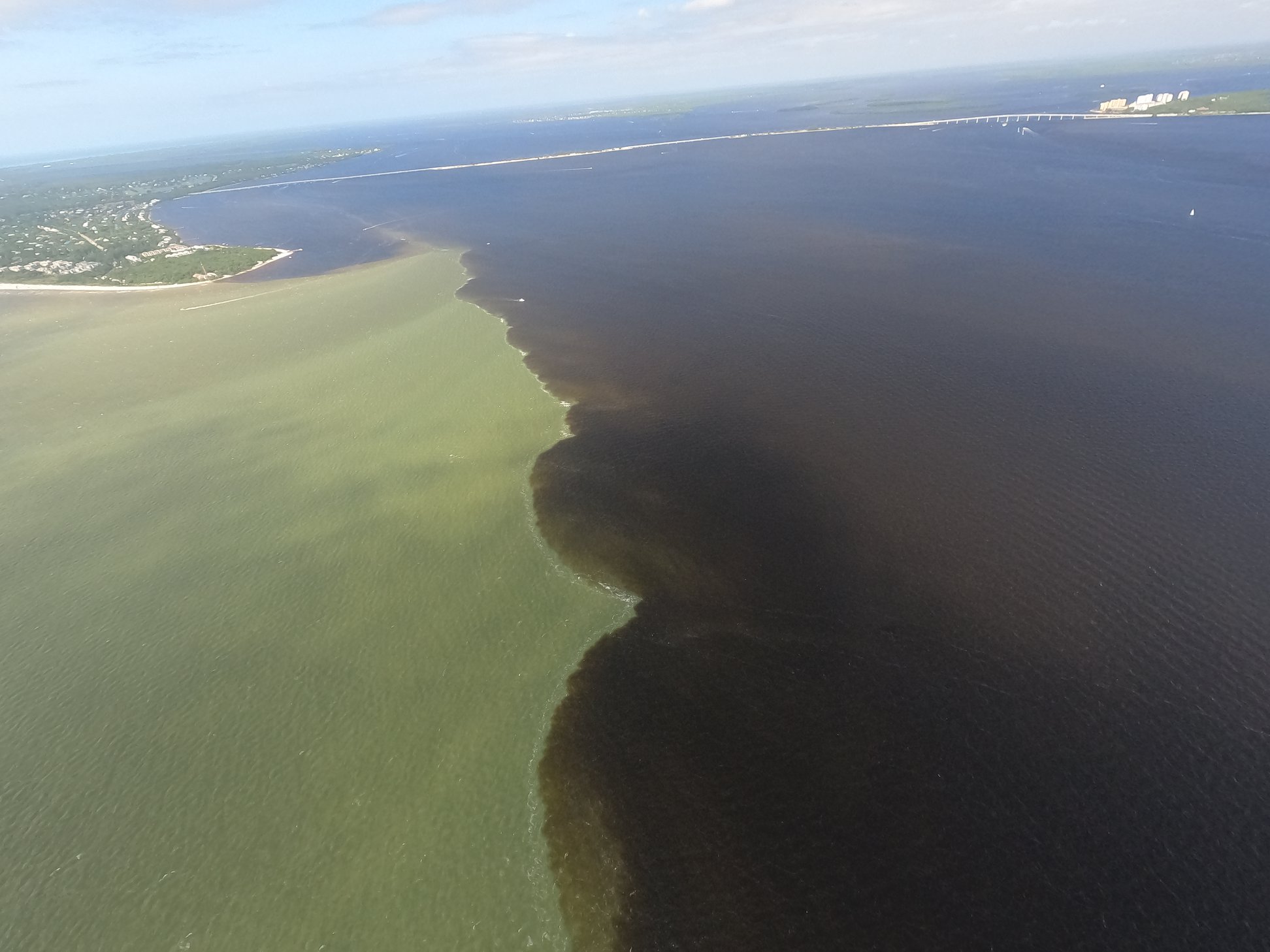 dirty water line in Gulf at Sanibel Island